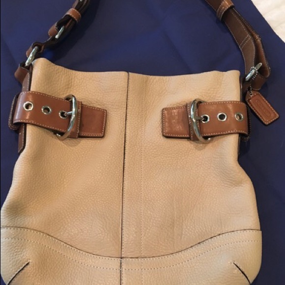 Coach Handbag - Picture 1 of 3